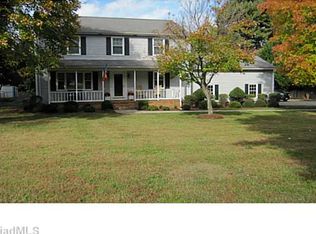 5804 Old Oak Ridge Rd, Greensboro, NC 27410