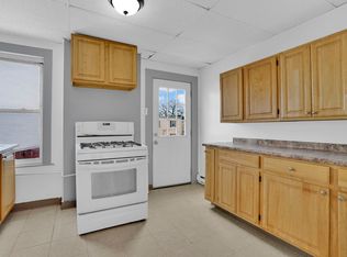 4 Dwight Ct UNIT 6, Chicopee, MA 01013