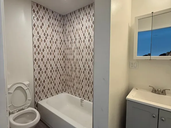 539 Creek Rd #4, Poughkeepsie, NY 12601