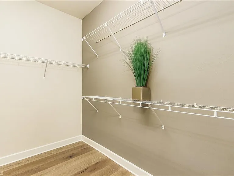 9248 Cormorant Dr — Photo 22