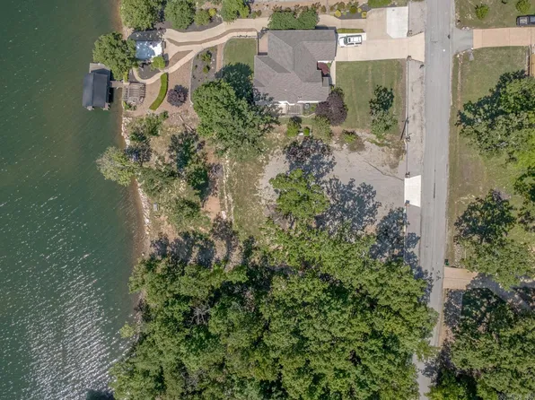 1503 Emerald Cove Dr, Horseshoe Bend, AR 72512