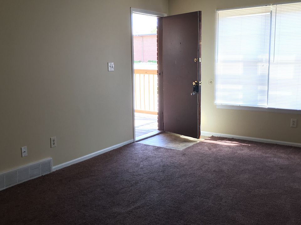 13821 E 35th St S 13821 E 35th St S Independence MO Zillow