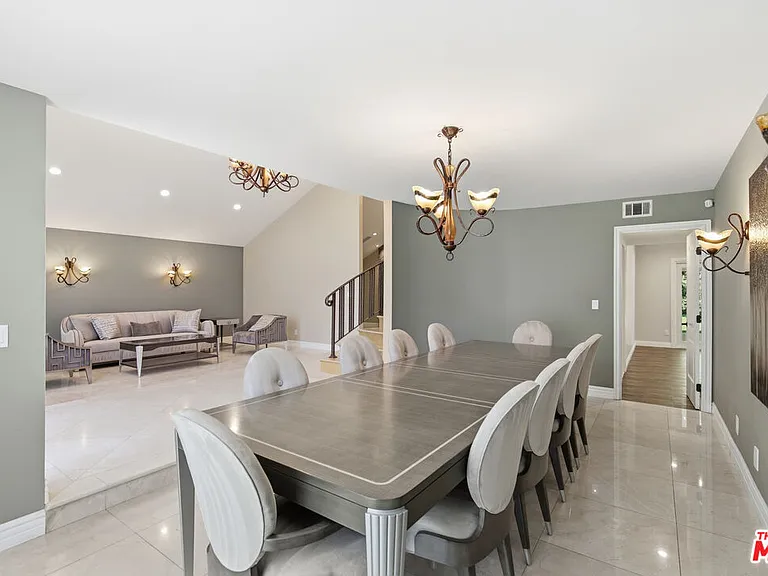 8739 McLennan Ave — Photo 9