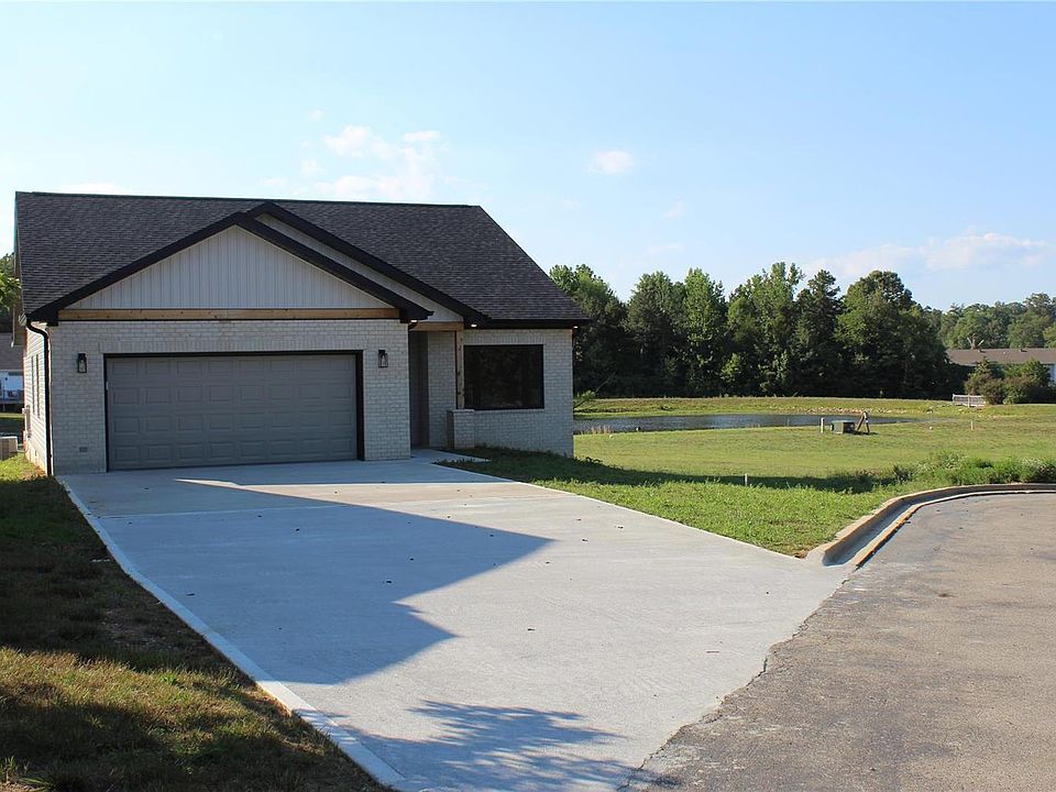 1st image of 315 Pintail Ln