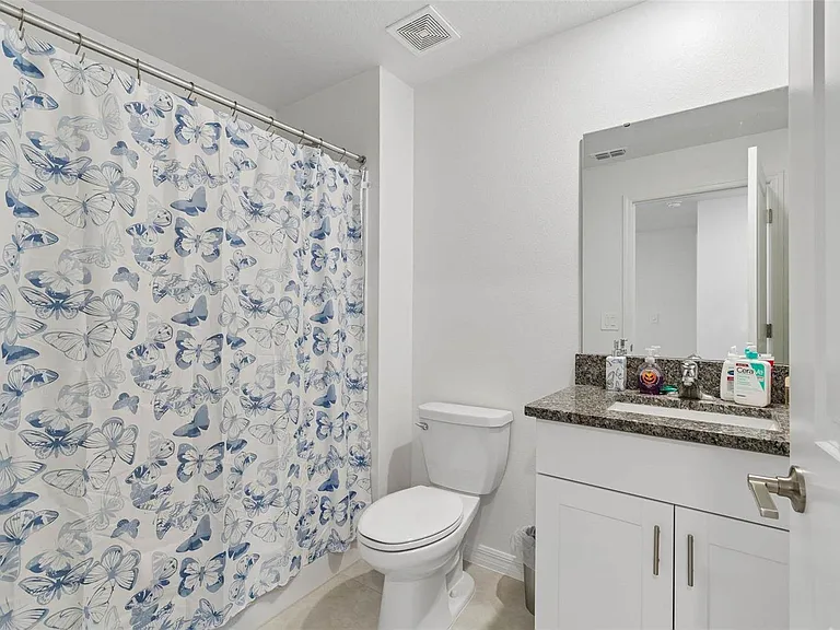 6076 Shiner St — Photo 23