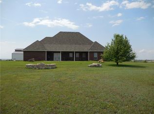 656 County Rd, Davis, OK 73030
