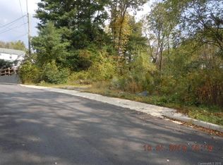 Sharptown Rd, Canton, NC 28716