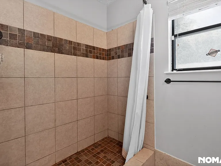 2323 Tall Ships Dr — Photo 28