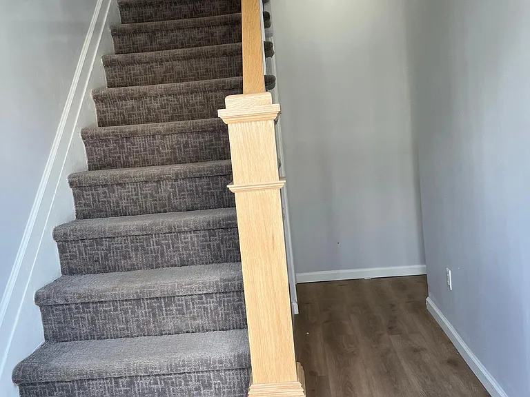 1010 Flora St #1 — Photo 2
