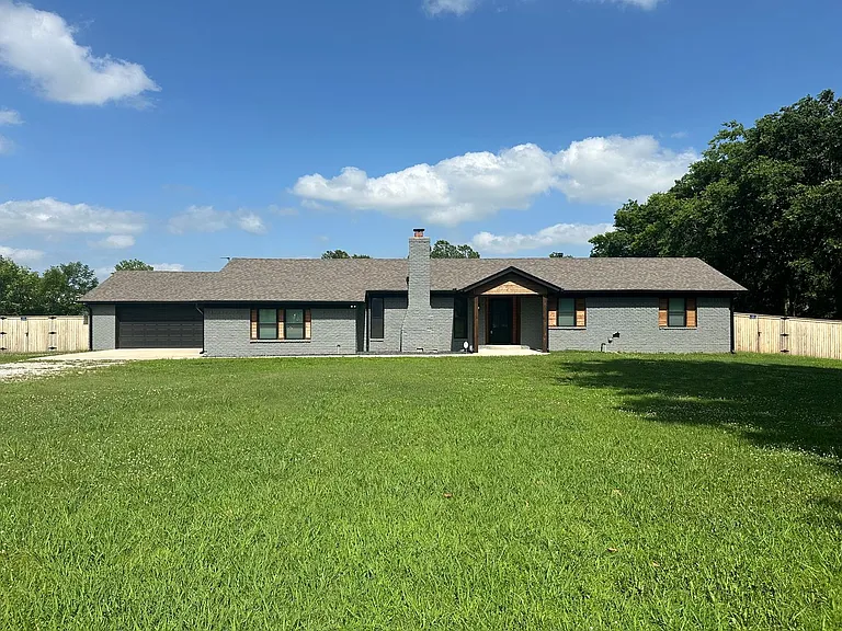 12575 S 289th East Ave — Photo 1