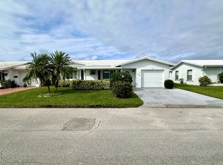 121 SW 13th St, Boynton Beach, FL 33426