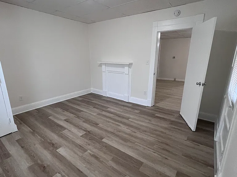 512 Orr St #512 — Photo 9