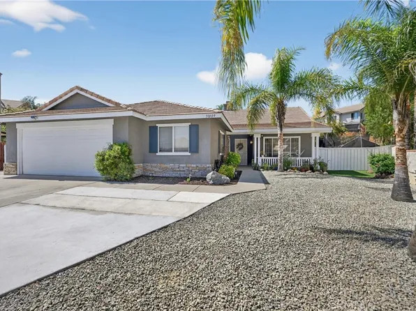 31009 Lausanne St, Lake Elsinore, CA 92530