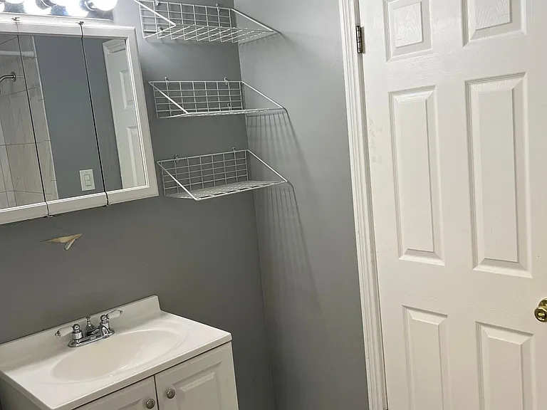 3026 W Palmer Blvd #2S — Photo 2