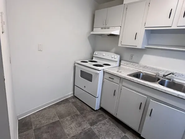 510 W Main St #5, Crisfield, MD 21817