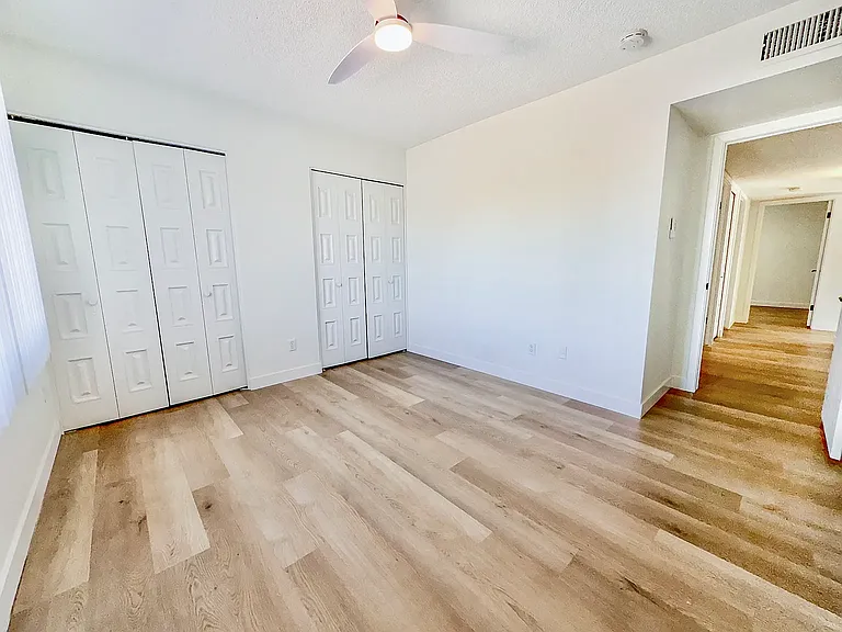 4429 S Stanley Pl — Photo 9