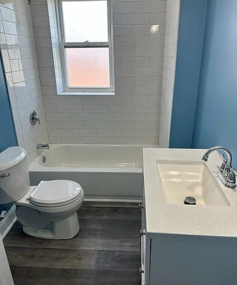 1111 Bonnie Brae Pl #1E — Photo 9