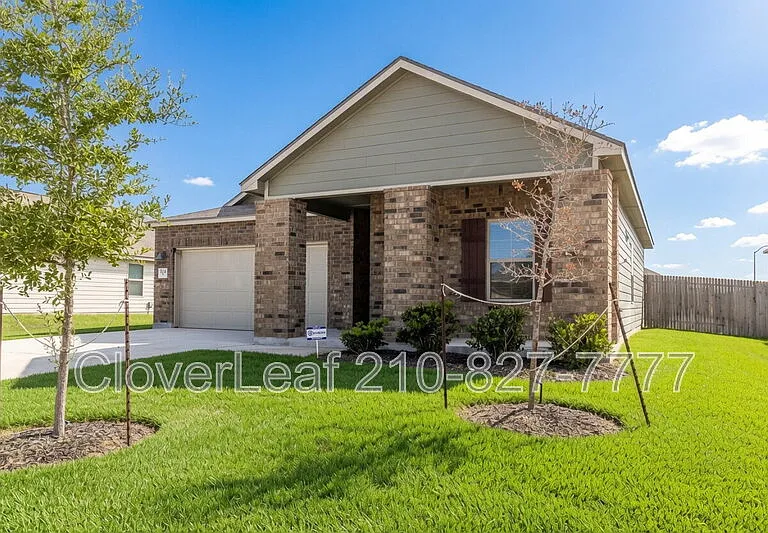 524 Willow Valley St — Photo 3
