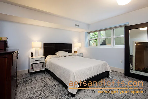 Sold by aptsandlofts.com | media 35