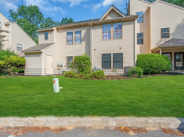 906 Morning Glory Court, Jackson, NJ 08527