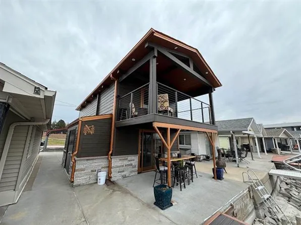 205 Mill Isle Drive #19, North Platte, NE 69101