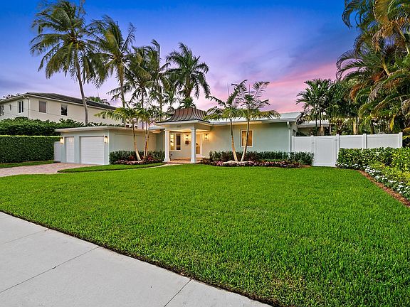 3rd image of 1111 Ponce De Leon Drive