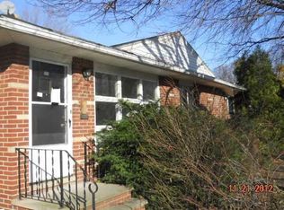 2057 Thurmont Rd, Akron, OH 44313