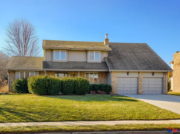 12713 Burt St, Omaha, NE 68154