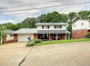 2001 Parkwood Rd, Charleston, WV 25314