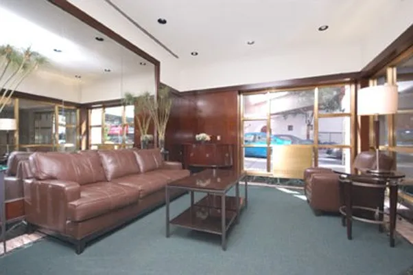 Rented by Raz Realty | media 23