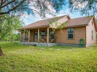 420 Mustang Ln, Sandia, TX 78383