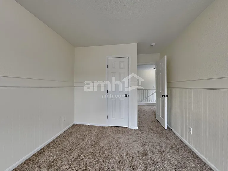 9762 Chambers Dr — Photo 19