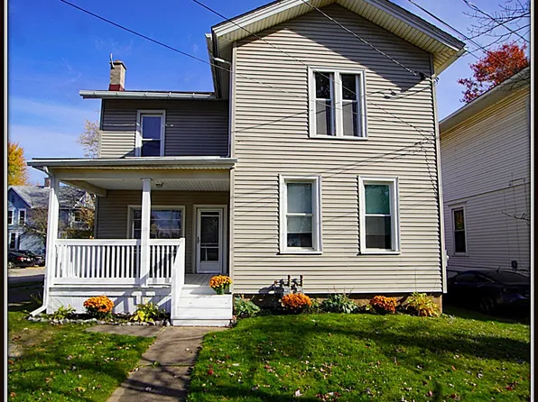 194 Prospect St, Lockport, NY 14094