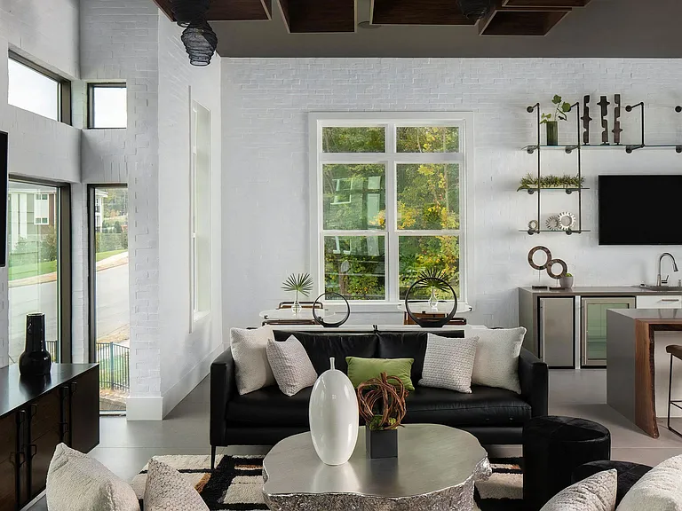 Lounge with Kitchen and Flat Screen TV