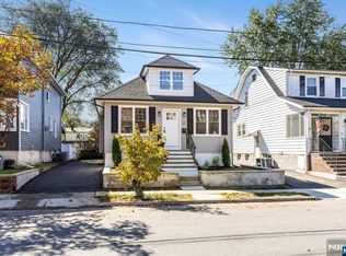 8 McKenzie Ave, East Rutherford, NJ 07073