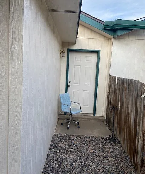 1969 Panay Dr SW — Photo 2