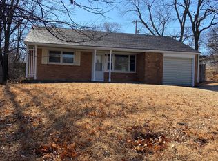 2087 College View Rd, Manhattan, KS 66502