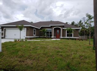 702 SE Damask Ave, Port Saint Lucie, FL 34983