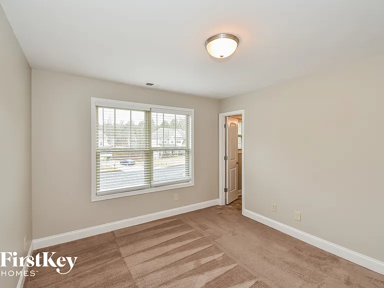 97 Dunston Way — Photo 11