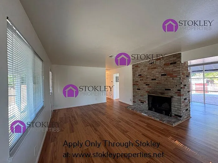 747 Harvard Dr — Photo 8