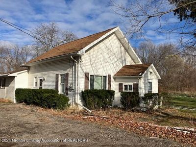 2003 E Clinton Trl, Charlotte, MI, 48813
