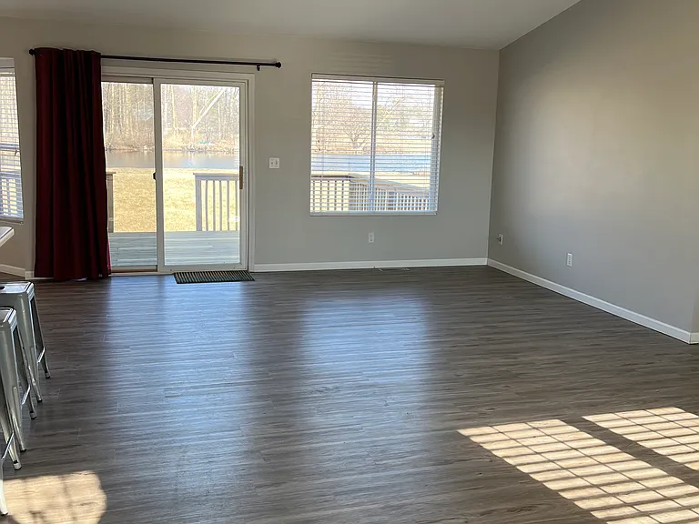 2605 Widaman St — Photo 5