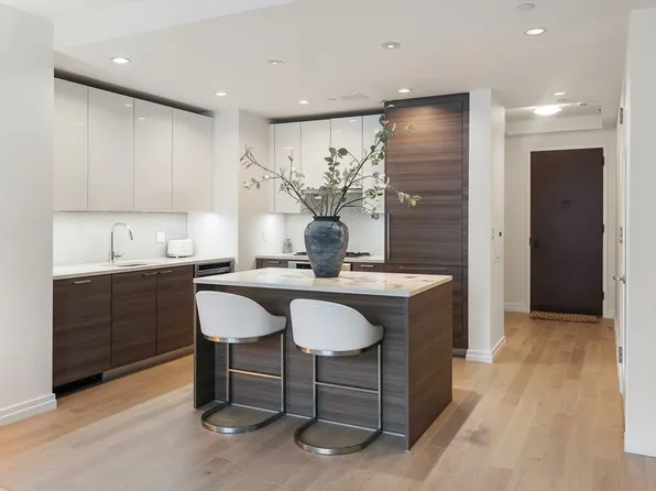 1 Franklin St #1506, Boston, MA 02110