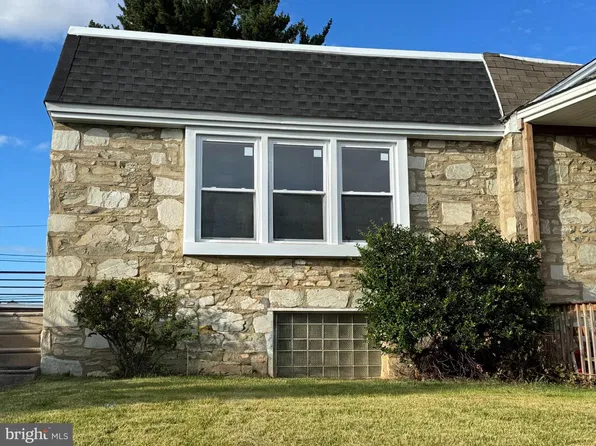 8928 Revere St, Philadelphia, PA 19152