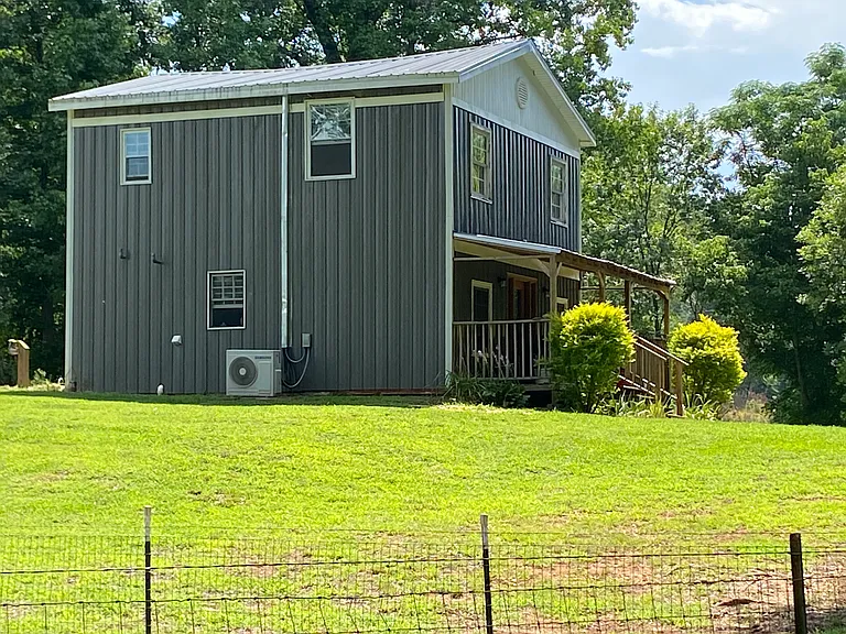 450 Crump Mill Rd — Photo 6
