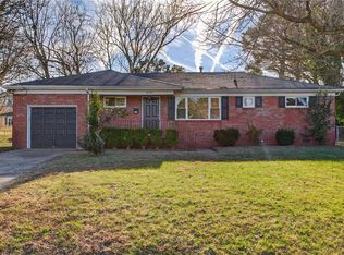 6305 Knob Hill Dr, Virginia Beach, VA 23464