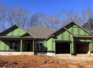 208 Lyndon Cove Rd, Huntsville, AL 35811