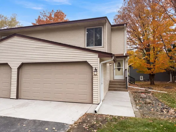 15393 Trillium Cir, Eden Prairie, MN 55344
