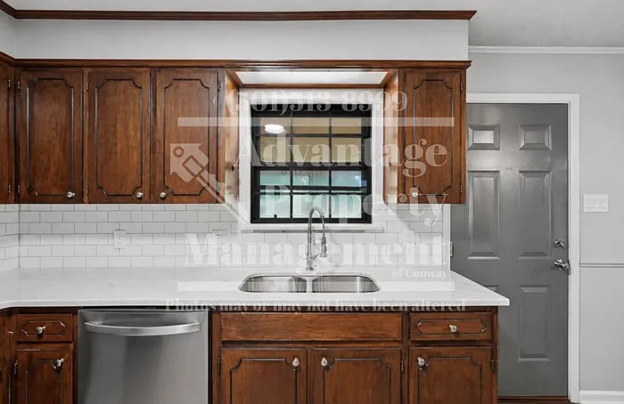 124 Shamrock Dr — Photo 7