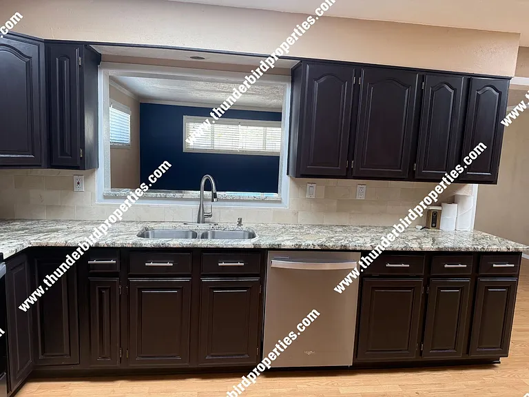 2108 Muriel St NE — Photo 4
